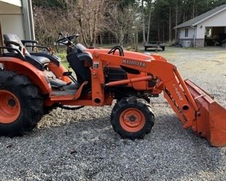 2006 Kubota Tractor Model B303HF 30HP 4wd                       550 Hours incl backhoe and small bucket