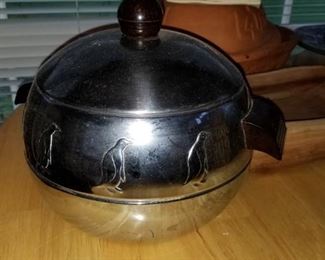 Wesr Bend Penguin Ice Bucket always a fun item