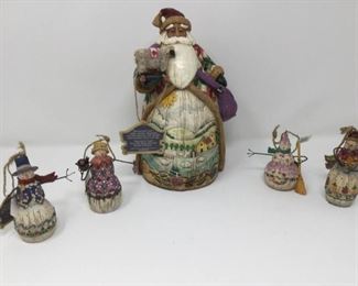 Heartwood Creek #2: Santa & Snowmen https://ctbids.com/#!/description/share/325581