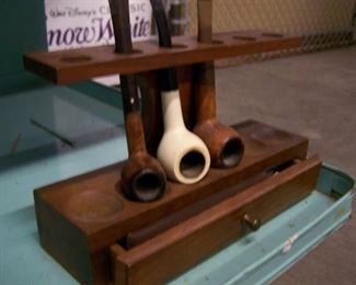pipe holder stand