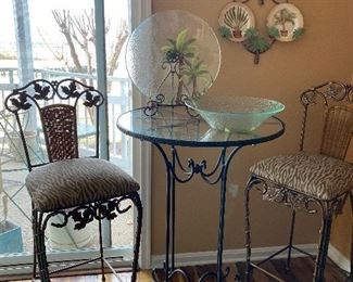 High Top with 2 Bar Stools, Palm Tree Plates & Bowl