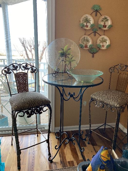 High Top with 2 Bar Stools, Palm Tree Plates & Bowl