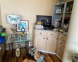Glass Top Table, Lamp & MORE!!
