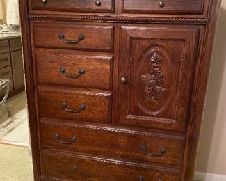 Chest of Drawers
