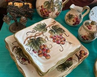 Grape Design Dishes
