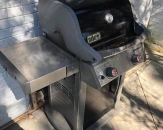 Weber Spirit Propane Gas Grill with Cover
Good condition.
Comes with propane bottle that still has gas in it.