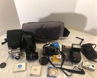 Minolta Maxxum 7000 Lens flash and more cameras