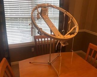 Quilting Embroidery Hoop with Floor Stand