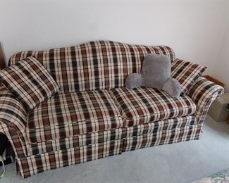 Sleeper Sofa / Hide a Bed