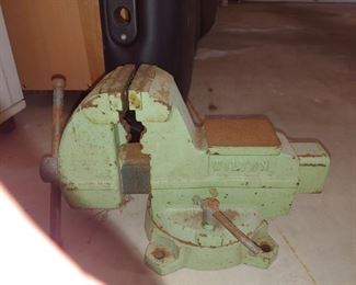 Wilton Vice