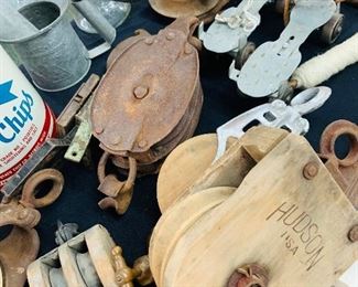 wooden pulley collection 
