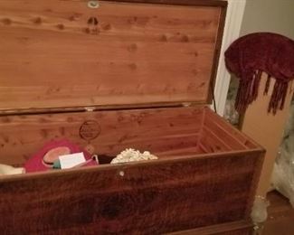 Lane hope chest with draw!!!!