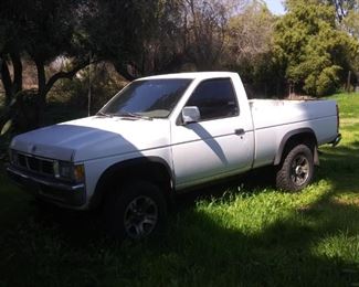 1997 Nissan 4x4 174,237 miles