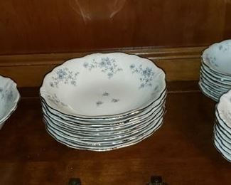 Blue Garland Bowls