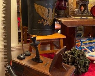ANTIQUE TELEPHONE