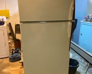 OLD FRIDGE