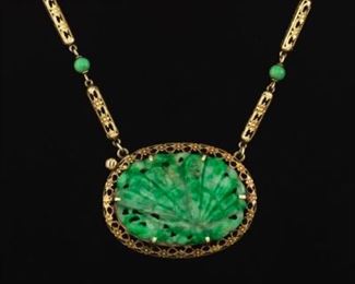 Art Deco Carved Jadeite and Gold Necklace 