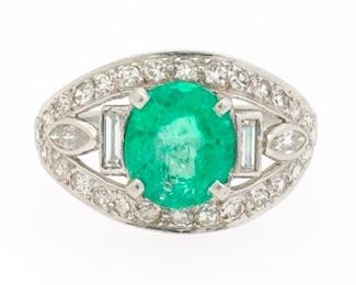 Ladies Art Deco Platinum, Emerald and Diamond Ring 