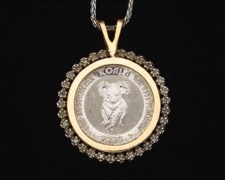 Ladies Australian Platinum 15 Dollar Coin Pendant on Chain 