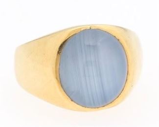 Ladies Gold and Blue Star Sapphire Ring 