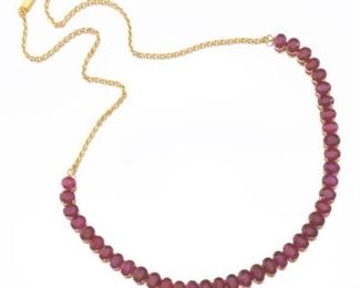 Ladies Gold and Ruby Necklace 
