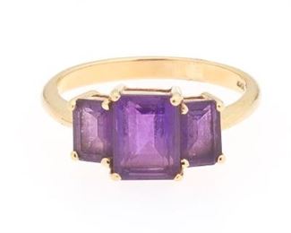 Ladies Retro Gold and Amethyst Ring 