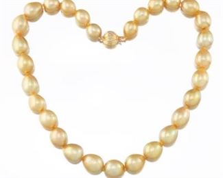 Ladies South Sea Pearl Necklace 
