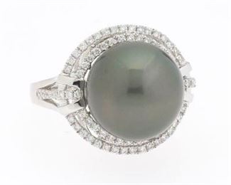 Ladies Tahitian Pearl and Diamond Ring 