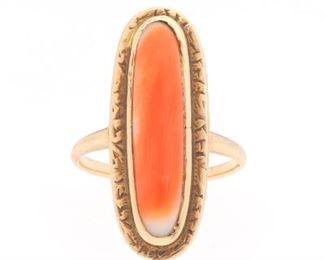 Ladies Victorian Gold and Coral Ring 