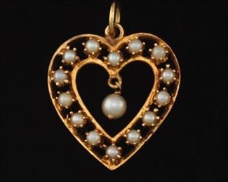 Pearl and Gold Heart Pendant 