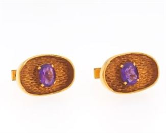 Vintage Gold and Amethyst Pair of Cufflinks 