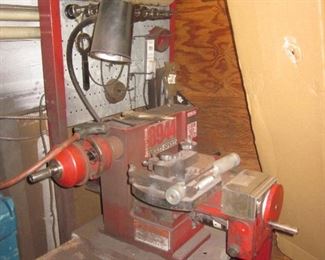 ACCU-TURN BRAKE LATHE