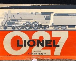 Vintage LIONEL TRAIN. Quite a few others, many in original Lionel boxes 