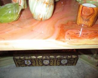 Onyx Coffee Table  with three matching lamp or end tables