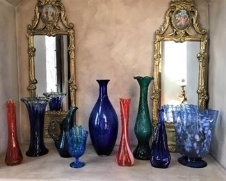 GORGEOUS VASES AND MIRRORS