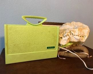 Vintage awesome hair dryer in lime green.  Sunbeam