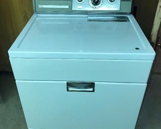vintage washer and dryer - both work