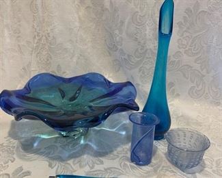 Fine Vintage glass decor- MCM   swing glass vase $68