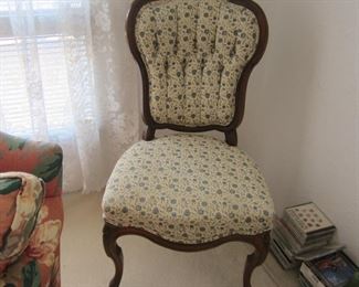 Lovely Victorian side chair