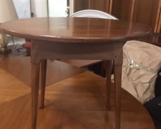 Small table by Virgina Craftsmen Reproductions