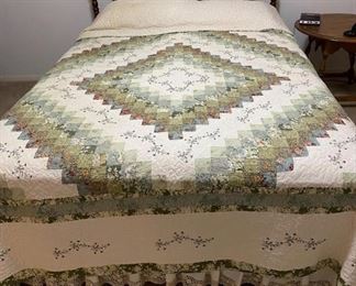 Queen Size Bedroom Set, Comforter