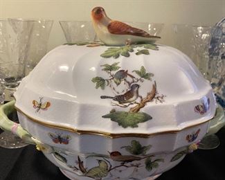 HEREND TUREEN