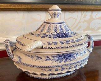 TUREEN