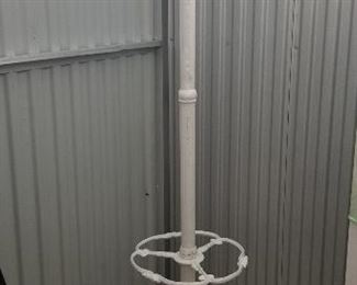 White Cast Iron Coat Rack https://ctbids.com/#!/description/share/327926