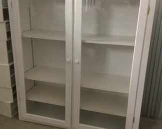 Large Display Cabinet https://ctbids.com/#!/description/share/327932