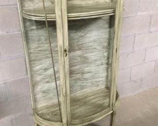 Curved Front Curio https://ctbids.com/#!/description/share/327944