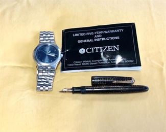 c.1930's PARKER Vacumatic Fountain Pen and a Vintage CITIZENS ECHO DRIVE WR 100 Solar Powered Men's Watch 
