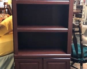 3-Tier Wooden Bookshelf