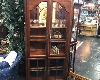 Solid Wooden Curio Cabinet with Glass Doors