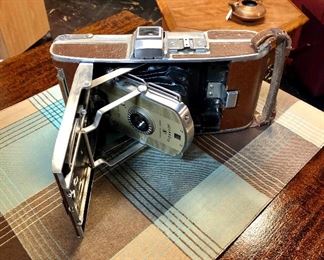 c.1954 POLARAOID Model 95A Camera 